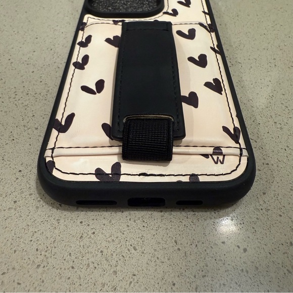 Walli iPhone 14 Pro Case - Picture 4 of 14